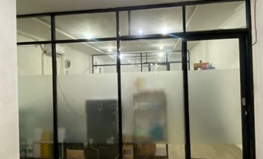 Dijual Ruko Kantor Siap pakai  full renovasi di Ifolia Harapan Indah Bekasi
