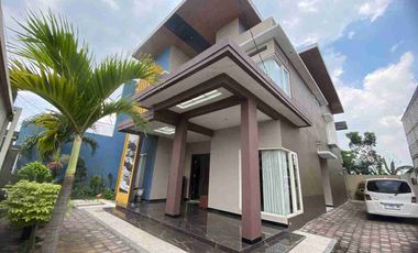 Dijual Murah Rumah Mewah 2 lantai di Gresik
