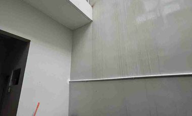 Dijual rumah tengah kota semi furnished