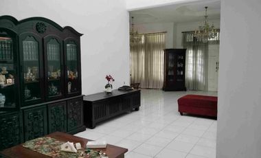 DIJUAL/DISEWAKAN RUMAH BESAR DI JL BELITUNG, BARANANG SIANG, DEKAT DENGAN KEBUN RAYA & MALL BOTANI
