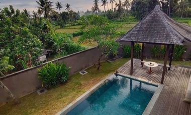 AMS-025.ASR 🌿 For Sale Villa Rice Field Views and Villages Environment Pering Blahbatuh – Gianyar