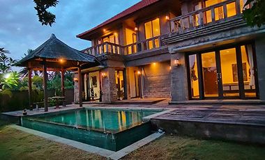 AMS-025.ASR 🌿 For Sale Villa Rice Field Views and Villages Environment Pering Blahbatuh – Gianyar