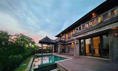 AMS-025.ASR 🌿 For Sale Villa Rice Field Views and Villages Environment Pering Blahbatuh – Gianyar