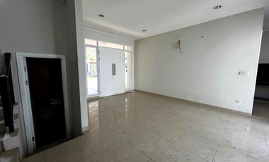 Cluster Acacia Summarecon Bekasi Lebar 9 Jarang Ada dekat Pos Satpam & Pool Cash / KPR Murah