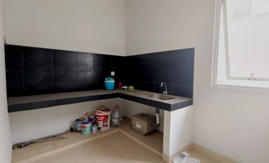 Cluster Acacia Summarecon Bekasi Lebar 9 Jarang Ada dekat Pos Satpam & Pool Cash / KPR Murah