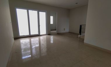 Cluster Acacia Summarecon Bekasi Lebar 9 Jarang Ada dekat Pos Satpam & Pool Cash / KPR Murah