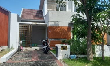 LELANG Rumah di Puri surya jaya cluster valencia teracce,desa.punggul,