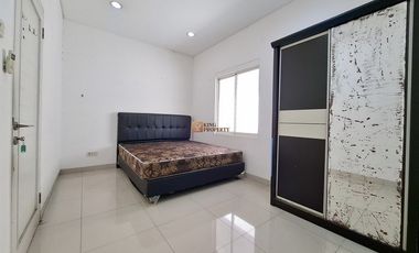 5 Menit ke Puri Indah Mall & Tunas Muda Kedoya, Disewa Rumah Puri Mansion Hawaii Fasilitas Kolam Renang, Kids Playground, Basket Court, Tennis Court