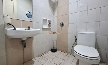 5 Menit ke Puri Indah Mall & Tunas Muda Kedoya, Disewa Rumah Puri Mansion Hawaii Fasilitas Kolam Renang, Kids Playground, Basket Court, Tennis Court