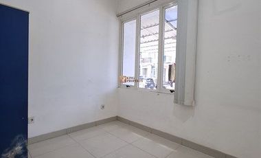 Hunian Ideal Keluarga, Disewakan Rumah Puri Mansion 2 Lantai Semi Funished Dekat ke Puri Indah Mall & Tunas Muda Kedoya Jakarta Barat