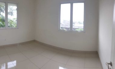 Cluster Vernonia Hoek sebelah Taman @Summarecon Bekasi Siap Huni CASH / KPR
