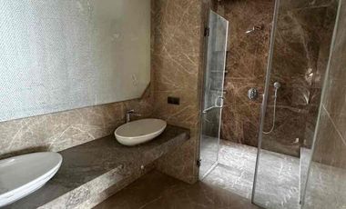 Disewakan Rumah The Mozard Signature 4 Kamar Tidur Baru