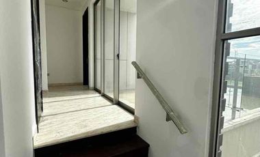 Disewakan Rumah The Mozard Signature 4 Kamar Tidur Baru