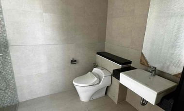 Disewakan Rumah The Mozard Signature 4 Kamar Tidur Baru