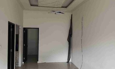 rumah cluster di komplek industri konveksi