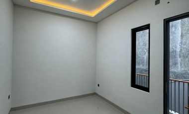 RUMAH DIJUAL DI KOMPLEK ALAM ELOK PONDOK INDAH