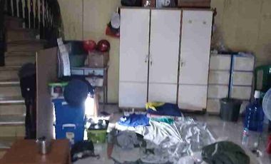 Ruko 3 lantai kawasan ramai kota Pontianak di Siantan, jl. Situt Mahmud