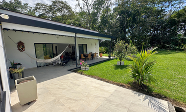 casa campestre en condominio en la vereda el cairo