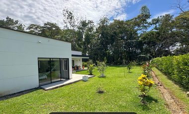 casa campestre en condominio en la vereda el cairo