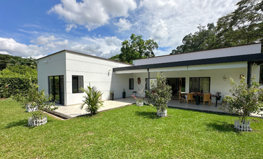 casa campestre en condominio en la vereda el cairo