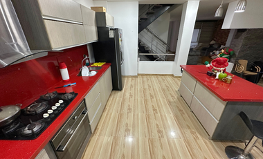 Casa con potencial comercial en el barrio Buque