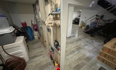 Casa con potencial comercial en el barrio Buque