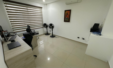 Casa con potencial comercial en el barrio Buque