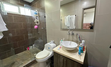 Casa con potencial comercial en el barrio Buque