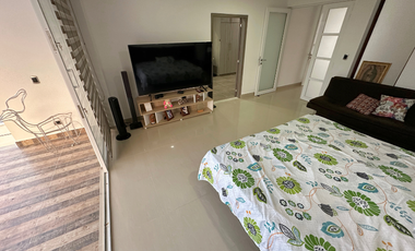 Casa con potencial comercial en el barrio Buque