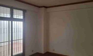 Renta de Departamento en Kennedy