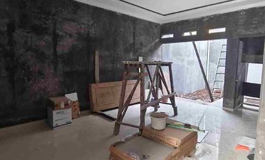 Rumah baru 2 lantai 780 jt di komplek Pemda jatiasih LT 71 LB60 bebas banjir