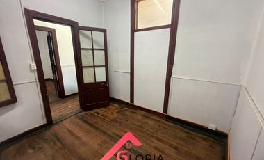 Arrendamos 4 oficinas en pleno centro Valparaíso con servicios basicos incluidos