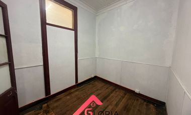 Arrendamos 4 oficinas en pleno centro Valparaíso con servicios basicos incluidos