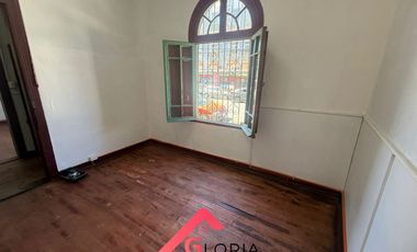 Arrendamos 4 oficinas en pleno centro Valparaíso con servicios basicos incluidos