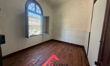 Arrendamos 4 oficinas en pleno centro Valparaíso con servicios basicos incluidos