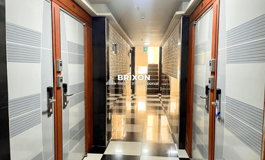 148-Room Hotel Condotel For Sale in Angeles City Walking Street Clark Don Juico Avenue Investment