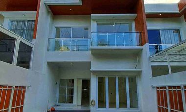 Dijual Rumah Modern Minimalis Siap Huni Di Komplek DKI Jagakarsa