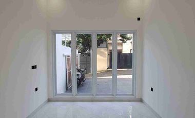 Dijual Rumah Modern Minimalis Siap Huni Di Komplek DKI Jagakarsa