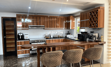 Luxurious Fully Furnished House for Sale in Angeles City near Clark and NLEX