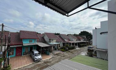 Dijual Murah Rumah di komplek Casa Feliz