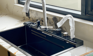 Brand New High-End Modern 4-Bedroom House for Sale In San Fernando