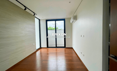 Brand New High-End Modern 4-Bedroom House for Sale In San Fernando