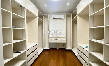 Brand New High-End Modern 4-Bedroom House for Sale In San Fernando