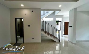 Jual Rumah Di kencana Loka BSD Serpong