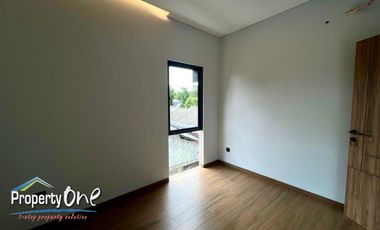 Jual Rumah Di kencana Loka BSD Serpong