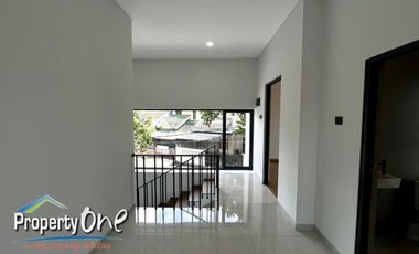 Jual Rumah Di kencana Loka BSD Serpong