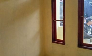 RUMAH 2 KAMAT SIAP HUNI AKSES STRATEGIS DEKAT JALAN UTAMA HANYA 175 JUTAAN