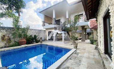 KBP1488 Charming villa with large garden Located in the villa complex area.