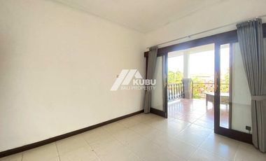 KBP1488 Charming villa with large garden Located in the villa complex area.