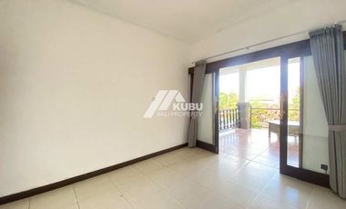 KBP1488 Charming villa with large garden Located in the villa complex area.